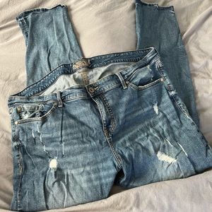 Torrid Boyfriend Straight Jeans TALL